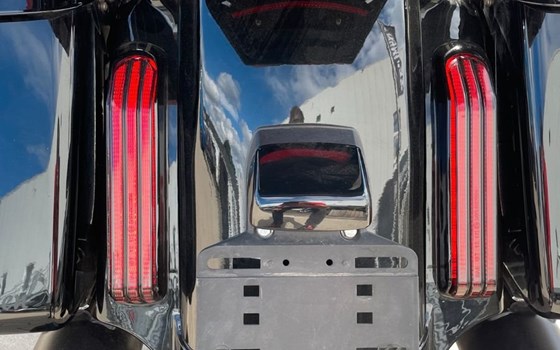 Gebrauchtmotorrad Harley-Davidson CVO Road Glide Limited FLTRKSE - Bild 8