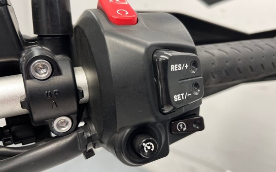 Gebrauchtmotorrad Triumph Tiger Explorer - Bild 7