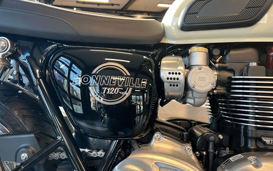 Neufahrzeug Triumph Bonneville T120 - Bild 10