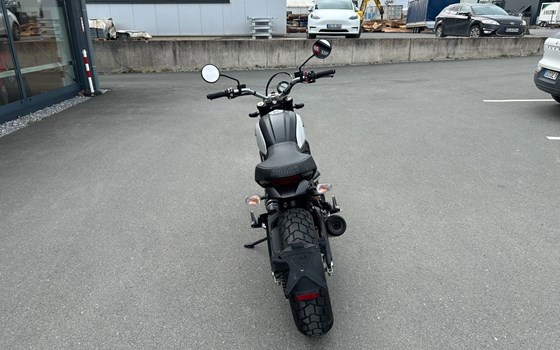 Gebrauchtmotorrad Ducati Scrambler Icon - Bild 6
