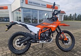 Neumotorrad KTM 390 Enduro R