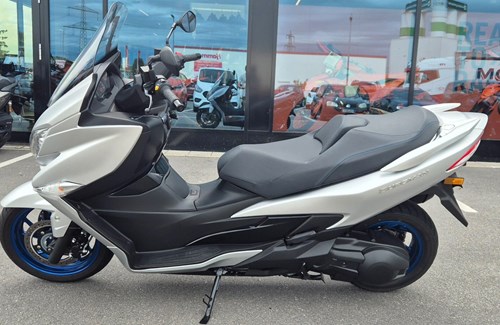 Gebrauchtmotorrad Suzuki Burgman 400