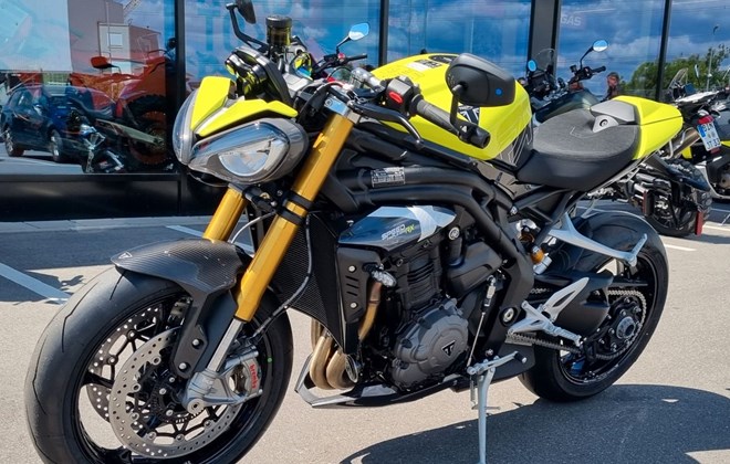 Triumph Speed Triple 1200 RX