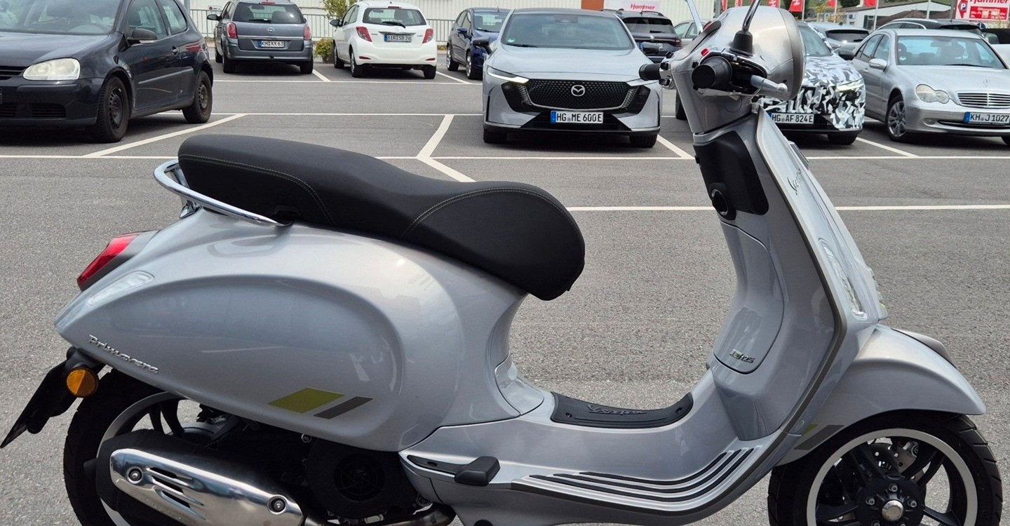 Angebot Vespa Primavera 125 75th