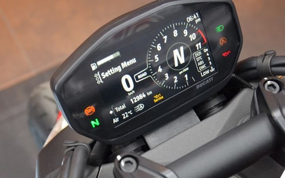 Gebrauchtmotorrad Ducati Monster SP - Bild 11