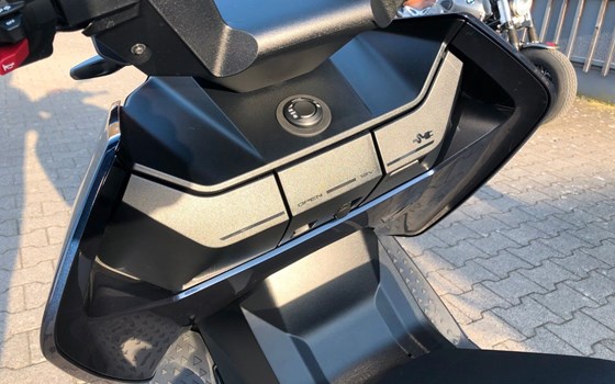 Gebrauchtmotorrad BMW CE 04 - Bild 20