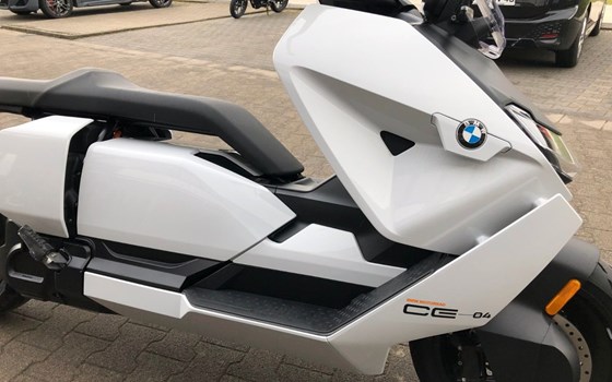 Gebrauchtmotorrad BMW CE 04 - Bild 12