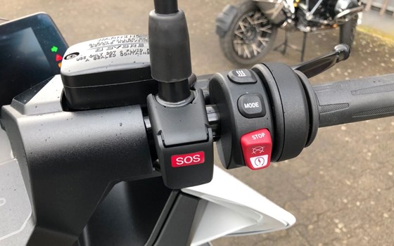 Gebrauchtmotorrad BMW CE 04 - Bild 19