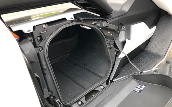 Gebrauchtmotorrad BMW CE 04 - Bild 22