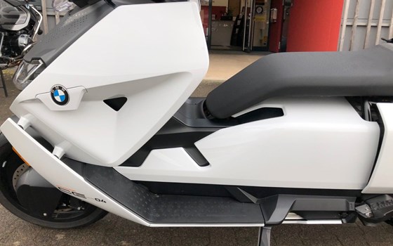 Gebrauchtmotorrad BMW CE 04 - Bild 4