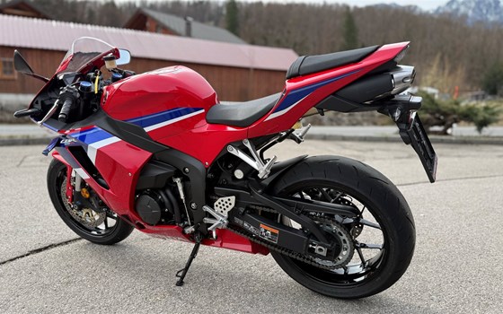 Gebrauchtmotorrad Honda CBR600RR - Bild 2