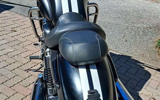 Gebrauchtmotorrad Triumph Rocket III Roadster - Bild 2