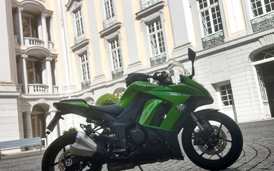 Gebrauchtmotorrad Kawasaki Z1000SX - Bild 2