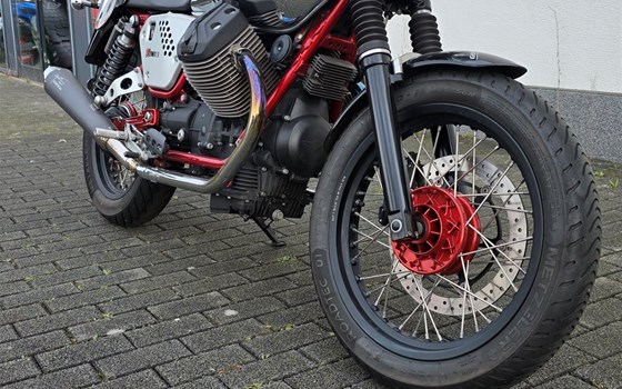 Gebrauchtmotorrad Moto Guzzi V7 Racer - Bild 2