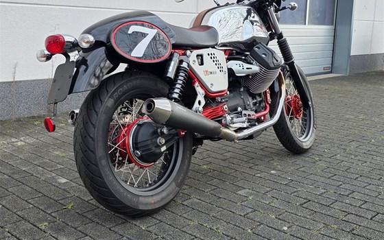 Gebrauchtmotorrad Moto Guzzi V7 Racer - Bild 6