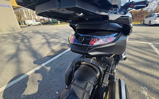 Gebrauchtmotorrad Peugeot XP 400 GT - Bild 3