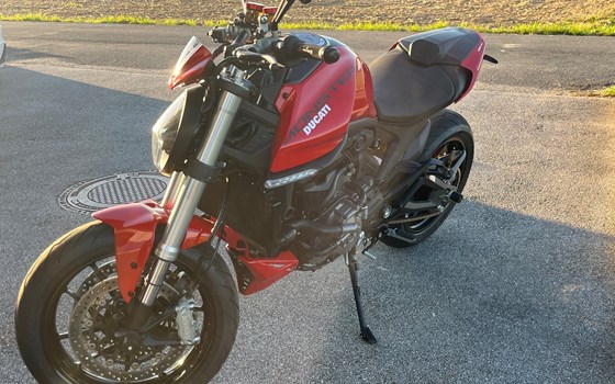Gebrauchtmotorrad Ducati Monster + - Bild 4
