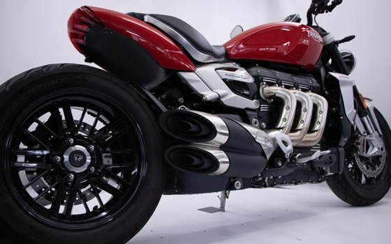 Gebrauchtmotorrad Triumph Rocket 3 R - Bild 11