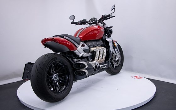 Gebrauchtmotorrad Triumph Rocket 3 R - Bild 6