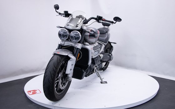 Gebrauchtmotorrad Triumph Rocket 3 GT - Bild 3