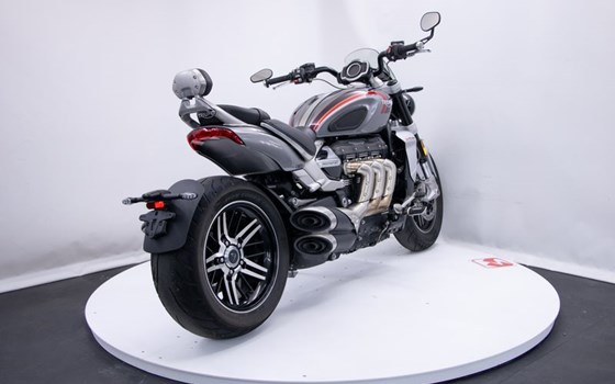Gebrauchtmotorrad Triumph Rocket 3 GT - Bild 6