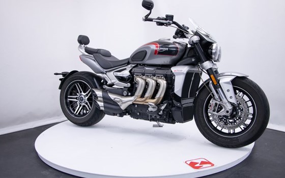 Gebrauchtmotorrad Triumph Rocket 3 GT - Bild 8