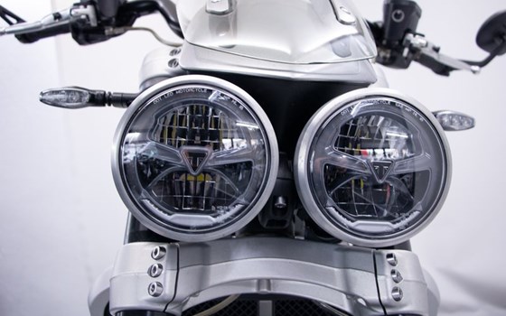 Gebrauchtmotorrad Triumph Rocket 3 GT - Bild 9