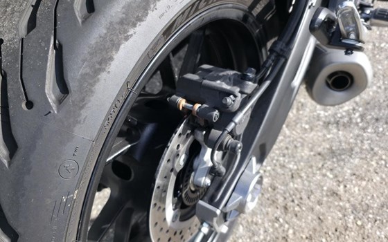 Gebrauchtmotorrad Yamaha MT-07 - Bild 3