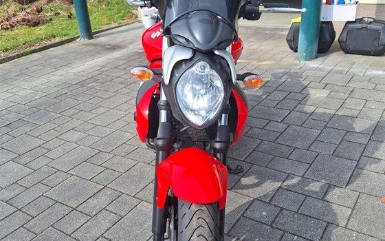 Gebrauchtmotorrad Suzuki SFV 650 Gladius - Bild 4