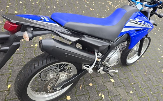 Gebrauchtmotorrad Yamaha XT 125 X - Bild 1