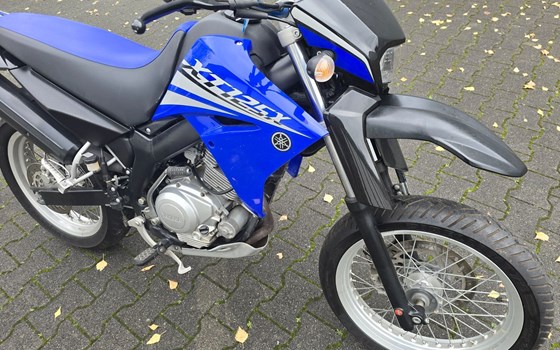 Gebrauchtmotorrad Yamaha XT 125 X - Bild 3