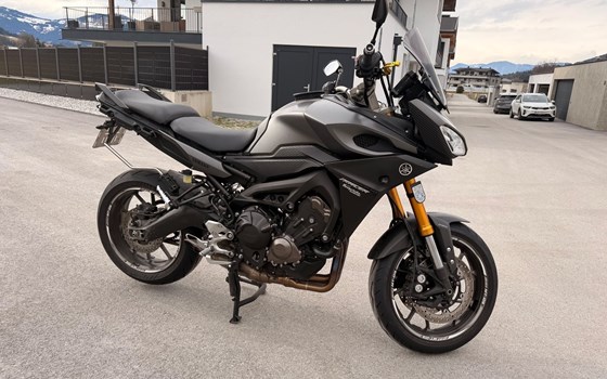 Gebrauchtmotorrad Yamaha Tracer 9 - Bild 3
