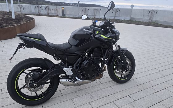Gebrauchtmotorrad Kawasaki Z650 - Bild 1
