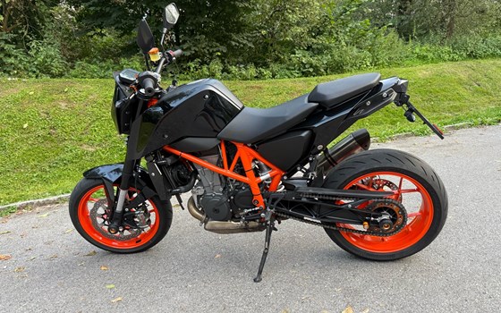 Gebrauchtmotorrad KTM 690 Duke R - Bild 3