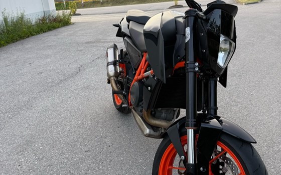 Gebrauchtmotorrad KTM 690 Duke R - Bild 1