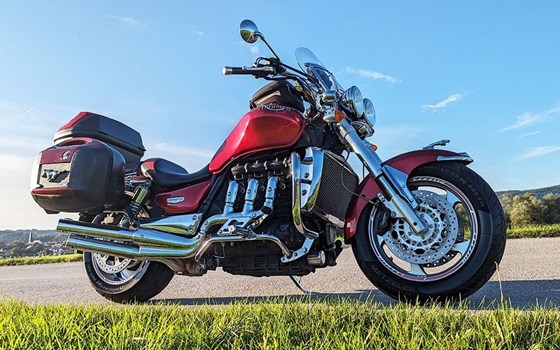 Gebrauchtmotorrad Triumph Rocket III - Bild 2