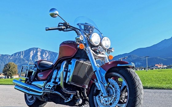 Gebrauchtmotorrad Triumph Rocket III - Bild 3