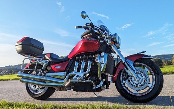 Gebrauchtmotorrad Triumph Rocket III - Bild 6