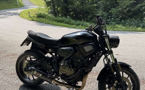 Gebrauchtmotorrad Yamaha XSR700 - Bild 2