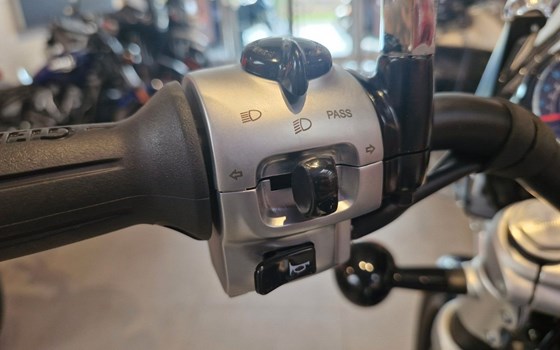 Neufahrzeug Royal Enfield Super Meteor 650 - Bild 10