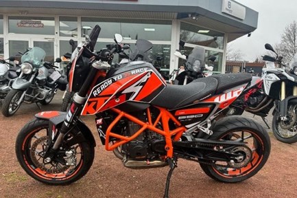 KTM 690 Duke