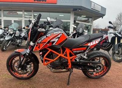 GEBRAUCHTFAHRZEUG KTM 690 Duke