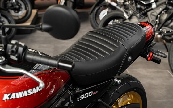Neufahrzeug Kawasaki Z900 RS SE - Bild 23