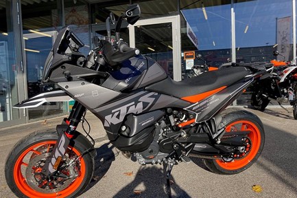 KTM 890 SMT