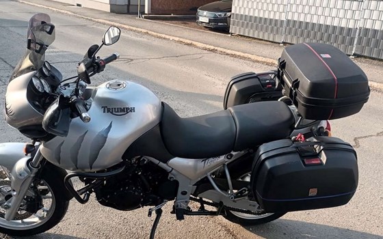 Gebrauchtmotorrad Triumph Tiger 955i - Bild 1