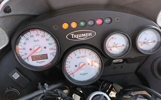 Gebrauchtmotorrad Triumph Tiger 955i - Bild 2
