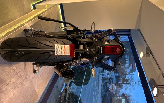 Gebrauchtmotorrad Yamaha YZF-R6 - Bild 4