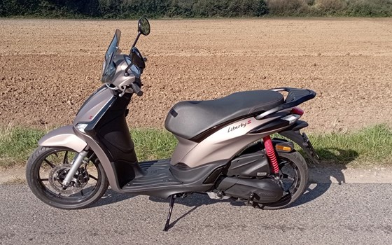 Gebrauchtmotorrad Piaggio Liberty 50 S - Bild 2