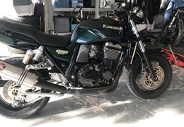 Gebrauchte Kawasaki ZRX 1100