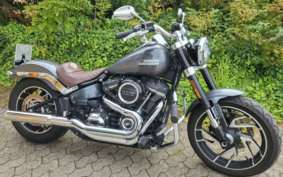 Gebrauchtmotorrad Harley-Davidson Softail Sport Glide FLSB - Bild 6